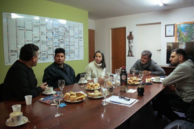 Salazar recibió al artista visual Gabriel Chaile